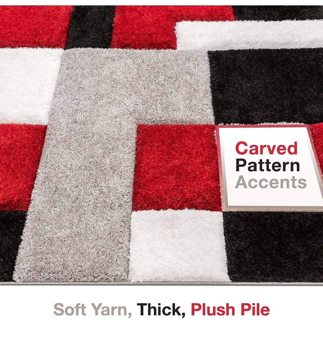 Premium Triangle Shaggy Rug – Soft & Stylish Carpet Design