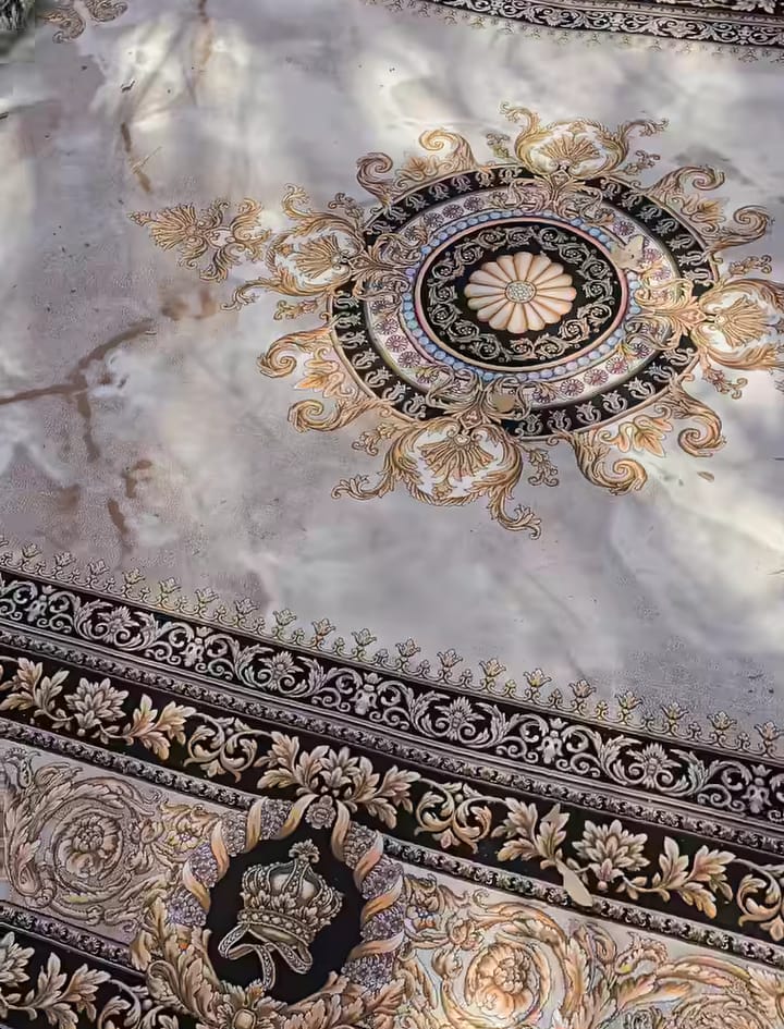 Imperial Gold Frame Carpet