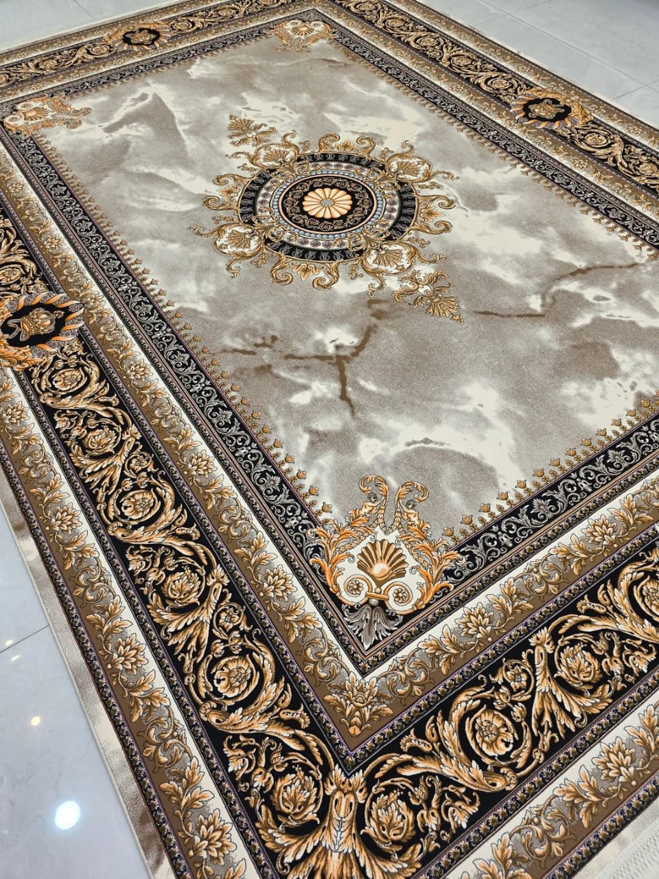 Imperial Gold Frame Carpet