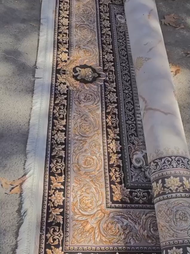 Imperial Gold Frame Carpet